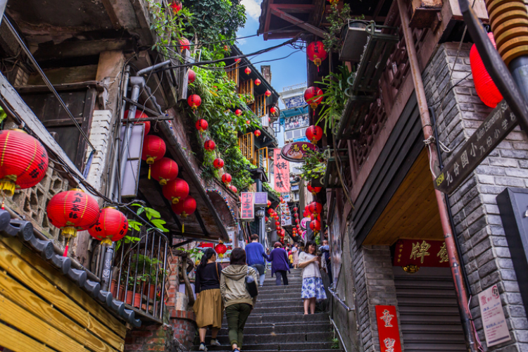 新北 | 古蹟與山城懷舊之旅（九份老街、瑞芳黃金博物園區、深澳岬角 )